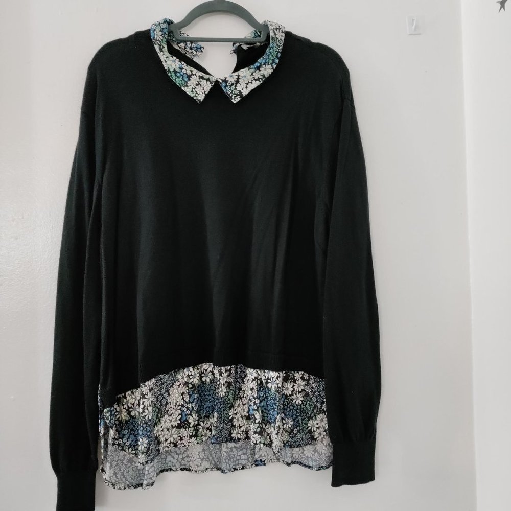 XXL Long sleeve navy blue blouse with flower trim